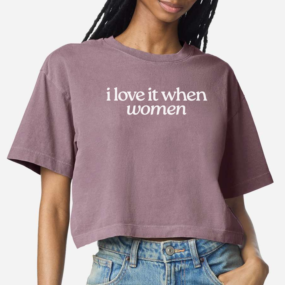 *PRE-ORDER* I Love it When Women Cropped Tee | Smoked Violet